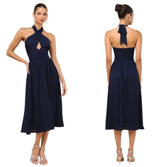 Lulus Emrah Navy Cross-Front Cutout Halter Midi Dress size Medium NWT - Picture 1 of 5